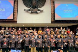 Ketua DPRD Wajo Dilantik sebagai Ketua Komisariat Wilayah Sulsel ADKASI  2022 – 2026