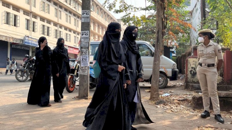 Pengadilan India memutuskan larangan jilbab di sekolah (Foto REUTERS/Sunil Kataria) 