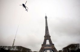 Tinggi Menara Eiffel Kini Bertambah Enam Meter