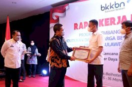 DPPKB Palopo Raih Penghargaan dari BKKBN Pusat