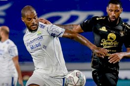Hasil Liga 1: Ditahan Persebaya, Persib Gagal Pepet Bali United Dipuncak