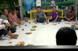 Jaga Kekompakan dan Silaturahmi,  Warga Blok AC Telkom RT 09 Kelurahan Berua Gelar Tudang Sipulung