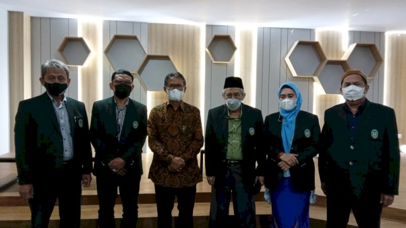 Gelar Kuliah Umum, Unimerz Hadirkan Rektor UGM Sekaligus Ketua Forum Rektor Indonesia  