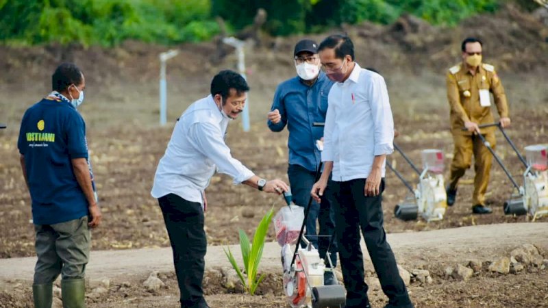 Presiden Jokowi dan Mentan Syahrul Yasin Limpo