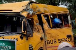 Bus Rombongan MTs As'adiyah Sengkang Terbalik di Sinjai, 1 Penumpang Meninggal Dunia
