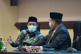  Gubernur Sulsel Ingatkan Soal Kewajikan Membayar Zakat