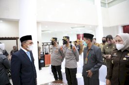 Lantik Kadis Dukcapil Makassar, Wali Kota Danny Minta Perbaikan Sistem