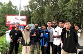 Mahasiswa Papua Berbagai Takjil di Makassar