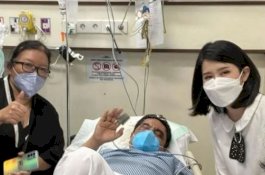 Ade Armando Sudah Bisa Tertawa di Rumah Sakit