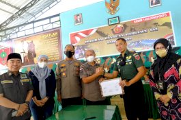 Dorong Pemulihan Ekonomi, Ketua PPP Jeneponto Hadir Penyaluran BTPKLWN di Kodim 1425