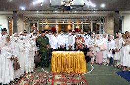 Lakukan Peletakan Batu Pertama, Danny Resmikan Mushallah SMPN 5 