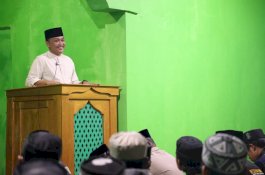 Ilham Azikin Ajak Masyarakat Ulu Ere Jadikan Pendidikan Anak Warisan Masa Depan
