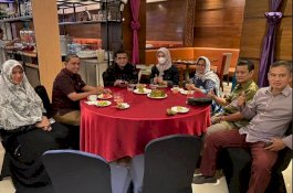 Sahur Bareng Bupati Wajo, Pejabat Kemenpora Dukung Pengembangan Sutra