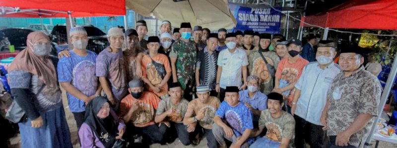 Andi Salman Baso Hadiri Kegiatan Buka Puasa Bersama di Posko Recover Center Kelurahan Tamalanrea