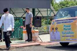 Wali Kota Parepare Luncurkan Pasar Murah Bersubsidi