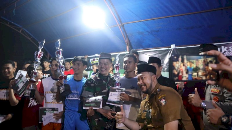 Camat Panakukkang, Andi Pangeran Nur Akbar diacara Lantang Bangngia Run Race, di jl Abdesir, Minggu malam,(25/4/22)