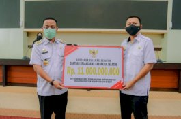 Pemprov Sulsel Kucurkan Bantuan Keuangan Rp11 Miliar untuk Selayar