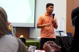 Gelar Bimtek Digital Marketing, Frame Indonesia Group Cetak Marketer Profesional