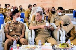 Hari Pertama Berkantor Pascalebaran, Bupati Wajo Langsung Kumpulkan Jajaran Bahas Kinerja