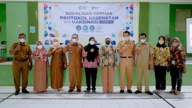 Sosialisasi Germas dengan tajuk protokol kesehatan dan vaksinasi COVID-19 di Kecamatan Mallusetasi, Kabupaten Barru, Rabu (11/5/2022).