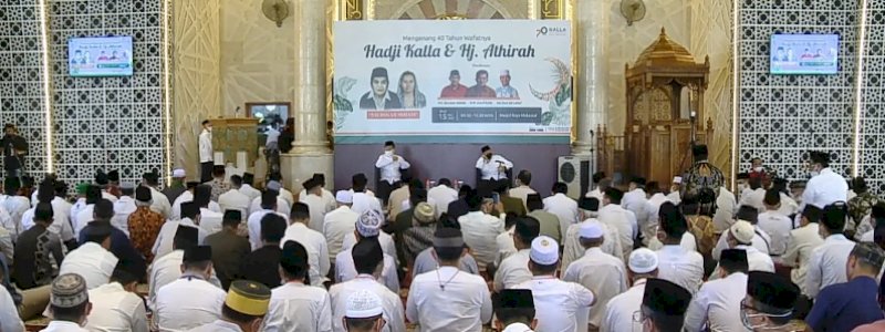 Masyarakat Antusias Hadiri Haul ke-40 Hadji Kalla-Athirah di Masjid Raya Makassar