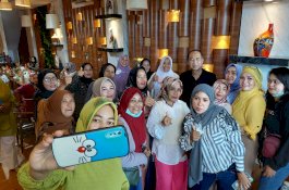 Safari Idulfitri 1443 H, Ashabul Kahfi Ajak Group Wanita Hebat Ikut Program Vaksin Booster