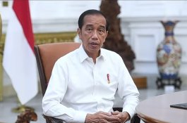 Jokowi Izinkan Masyarakat Tak Pakai Masker di Ruang Terbuka