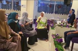 Erna Taufan Jadikan Area Menyanyi RM Jadi Tempat Tes Hafalan Quran Hafiz dan Istri Bupati