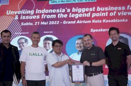 President Director KALLA Berbagi Resep Lanjutkan Kepemimpinan Perusahaan Lebih dari Usia Ke-70 Tahun