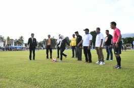 Bupati Luwu Utara Buka Turnamen Sidomukti Cup