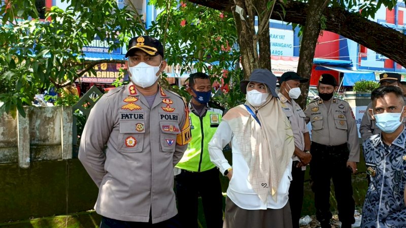 Jelang Pasar Tumpah, Wabup Maros Suhartina Apresiasi Aparat TNI - Polri