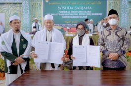 Disaksikan Bupati Barru, Pemkot Bontang-DDI Mangkoso Teken MoU Program Kader Ulama