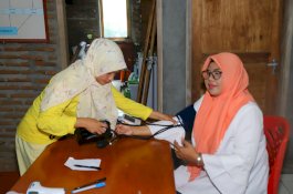 Yellow Clinic Golkar Sulsel Beroperasi Hingga Pelosok Kepulauan Selayar, Warga Ucapakan Terima kasih Buat Airlangga