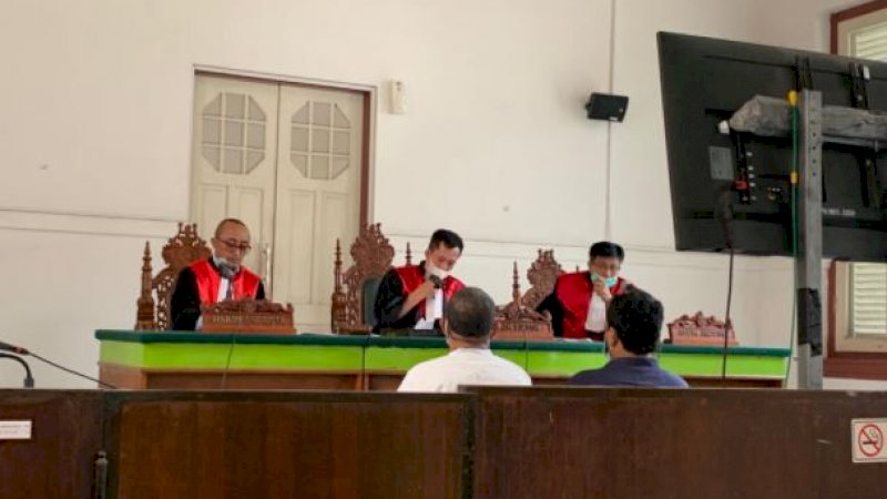 Sidang lanjutan dengan agenda mendengar keterangan saksi pelapor di Pengadilan Negeri (PN) Makassar, Rabu (25/5/2022).