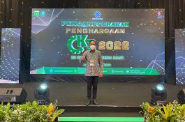 PT Bumi Karsa Dianugerahi 3 Penghargaan oleh Menteri Tenaga Kerja RI