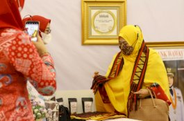 Hadiri HUT Apeksi, Erna Rasyid Taufan Terinspirasi Keripik Pisang Bandar Lampung