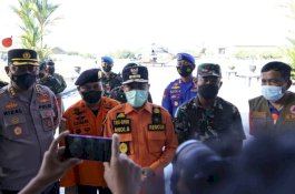 Pencarian Penumpang KM Ladang Pertiwi Berlanjut, Pemprov Sulsel Lakukan Pemulihan Trauma Korban Selamat