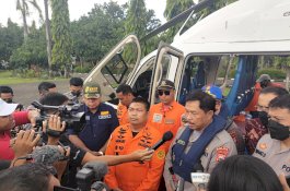 Pencarian Korban Kecelakaan KM Ladang Pertiwi Diperpanjang