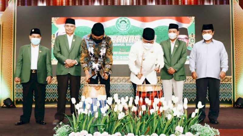 Pembukaan Musyawarah Kerja Nasional (Mukernas) Darud Da'wah wal Irsyad (DDI) 
di Institut Agama Islam Negeri (IAIN) Parepare, Jumat (3/6/2022).