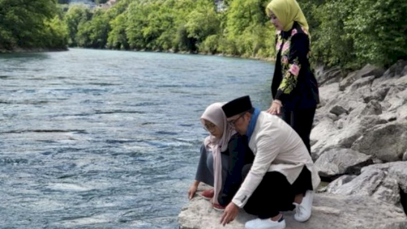 Ridwan Kamil bersama keluarga di Sungai Aare, Bern, Swiss. (Foto: Pemprov Jabar)