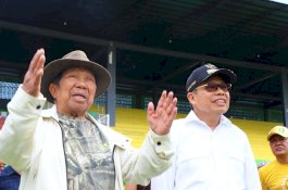 Tinjau Langsung Stadion BJ Habibie, Aksa Mahmud: Pak Taufan Pawe Luar Biasa