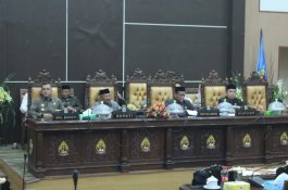 Ketua DPRD Jeneponto Pimpin Rapat Paripurna Penyerahan 4 Ranperda