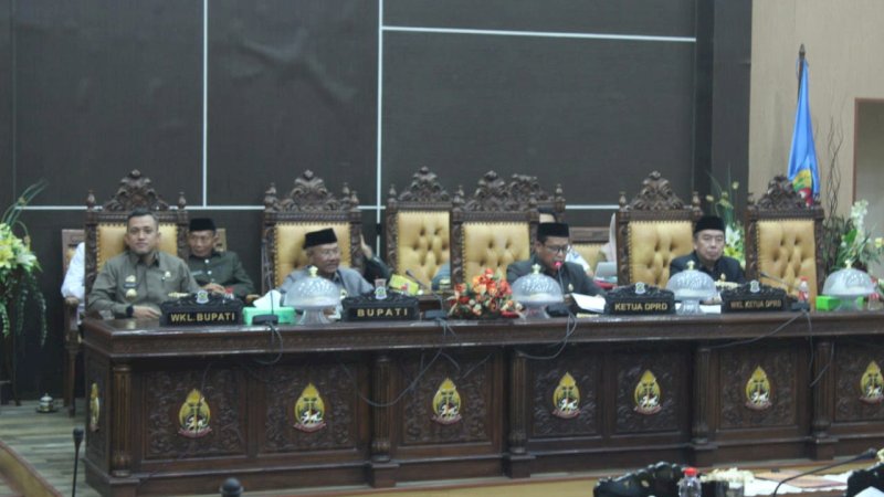 Ketua DPRD Jeneponto Pimpin Rapat Paripurna Penyerahan 4 Ranperda