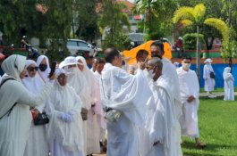 Ratusan JCH Wajo Ikuti Simulasi Tawaf dan Sa'i di Lapangan Merdeka