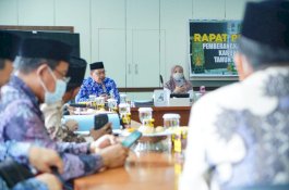 Rapat Pemberangkatan Haji 2022, Wabup Maros Suhartina Pastikan 142 Jamaah Haji Asal Maros Berangkat