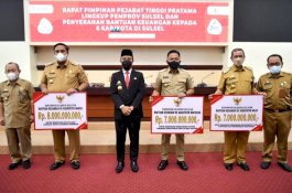 Bupati Wajo Terima Bantuan Keuangan Rp7 Miliar dari Pemprov Sulsel, Ini Sasarannya
