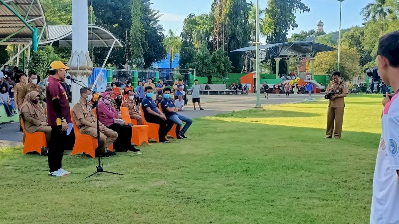 Taufan Pawe Buka Akademi PSM Makassar
