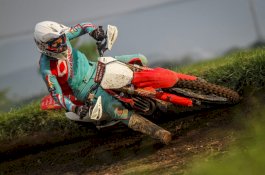 Bikin Bangga, Pembalap Indonesia Binaan Honda Tampil di Ajang Motorcross Dunia