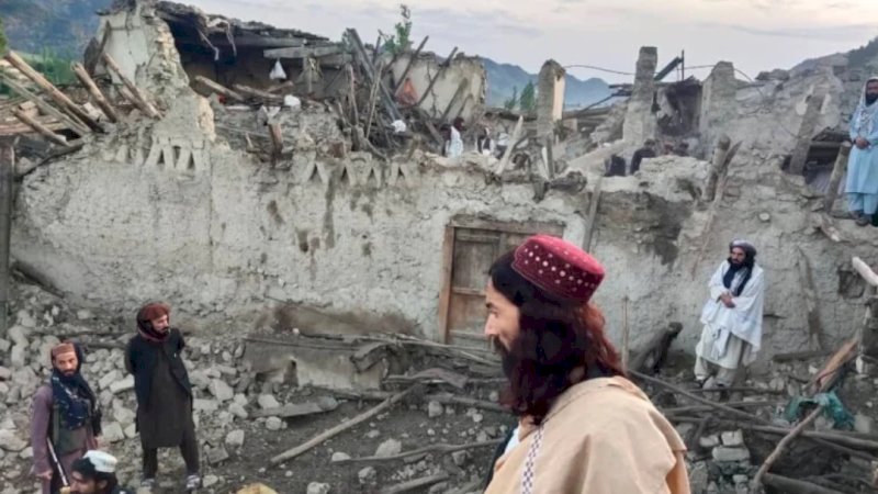 Gempa bumi telah menghancurkan provinsi Paktika, Afghanistan timur. [Kantor Berita Bakhtar/AP]