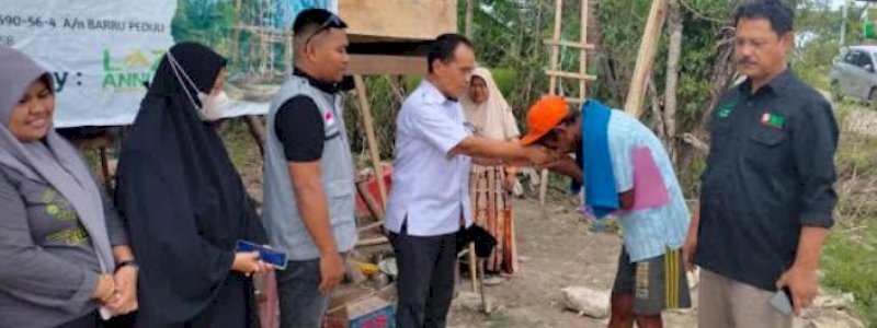 Korban Kebakaran di Balusu Barru Terima Bantuan Rumah dan Tanah